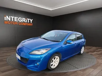 Mazda Axela 2012 photo 3