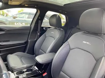 Kia Xceed 2024 photo 3