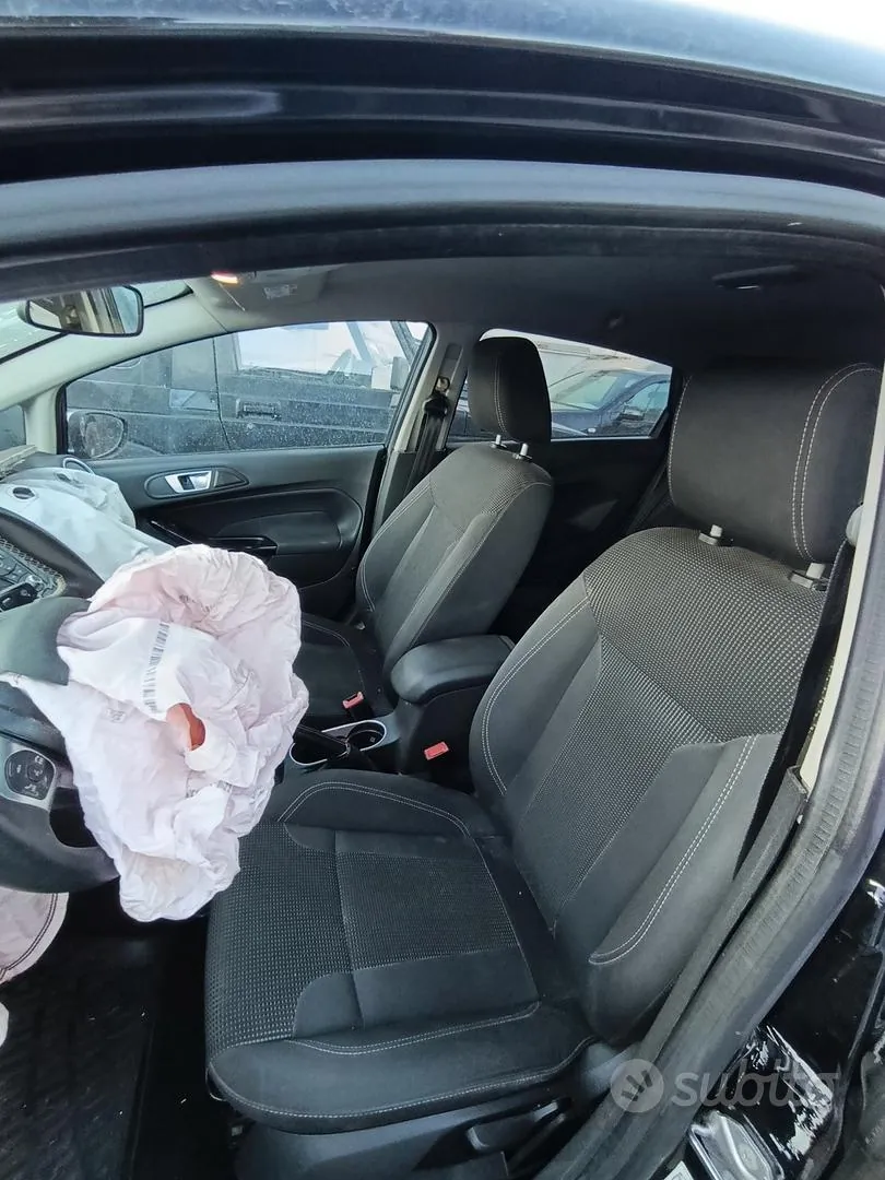 Ford Fiesta 2017 photo 5