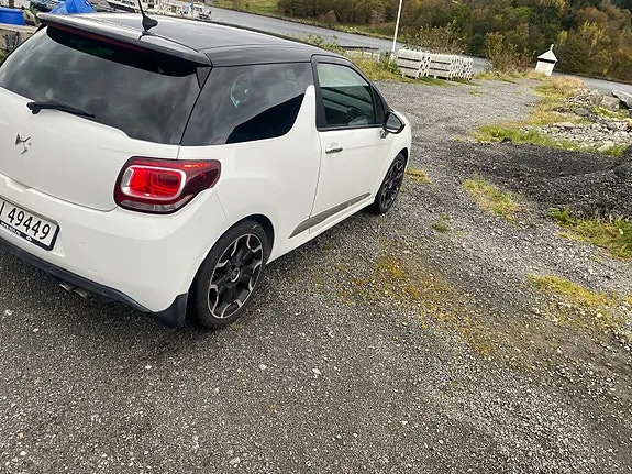 Citroen Ds3 2013 photo 2