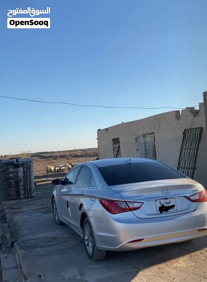Hyundai Sonata 2012 photo 2