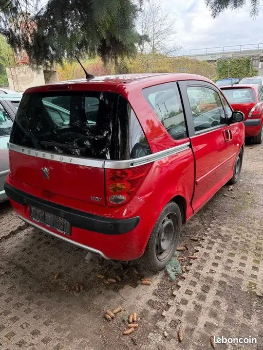 Peugeot 1007 2005 photo 2