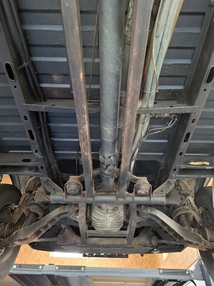 Volkswagen T3 1992 photo 2