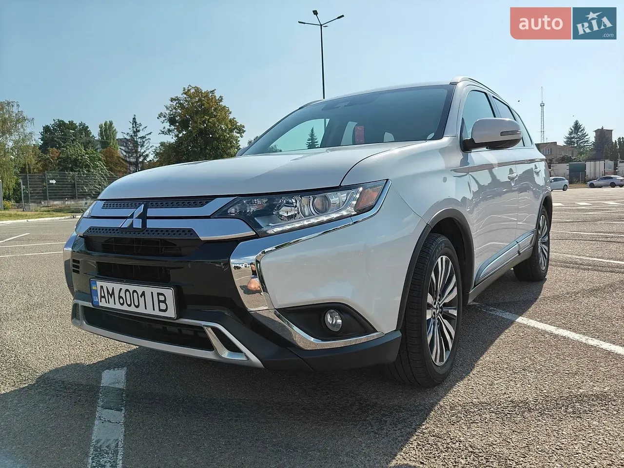 Mitsubishi Outlander 2020 photo 4