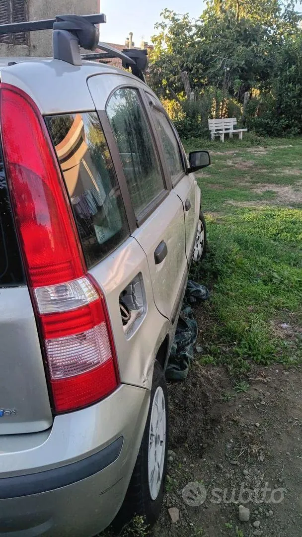 Fiat Panda 2006 photo 4
