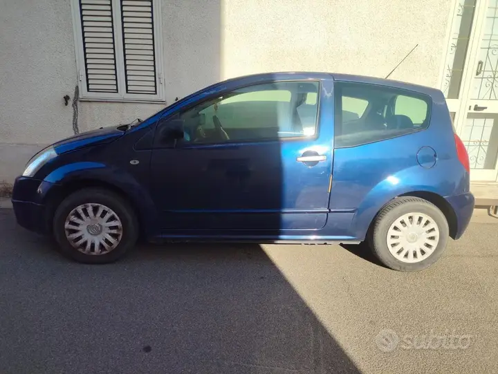 Citroen C2 2005 photo 2