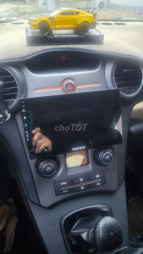Kia Carens 2014 photo 3