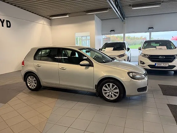 Volkswagen Golf I 2010 photo 2