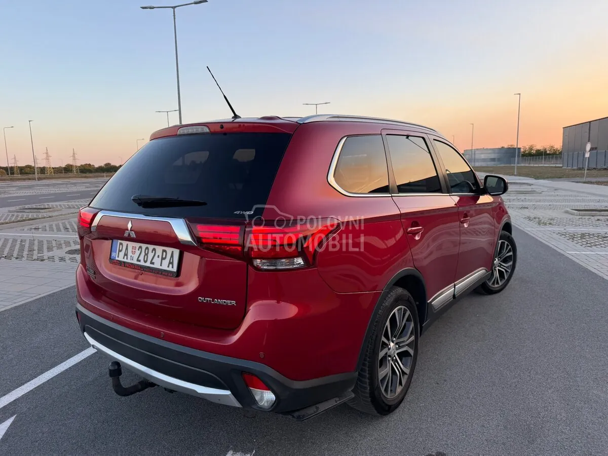 Mitsubishi Outlander 2015 photo 3