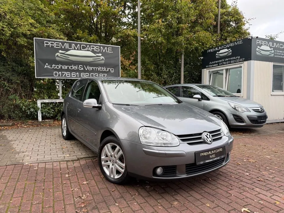 Volkswagen Golf V