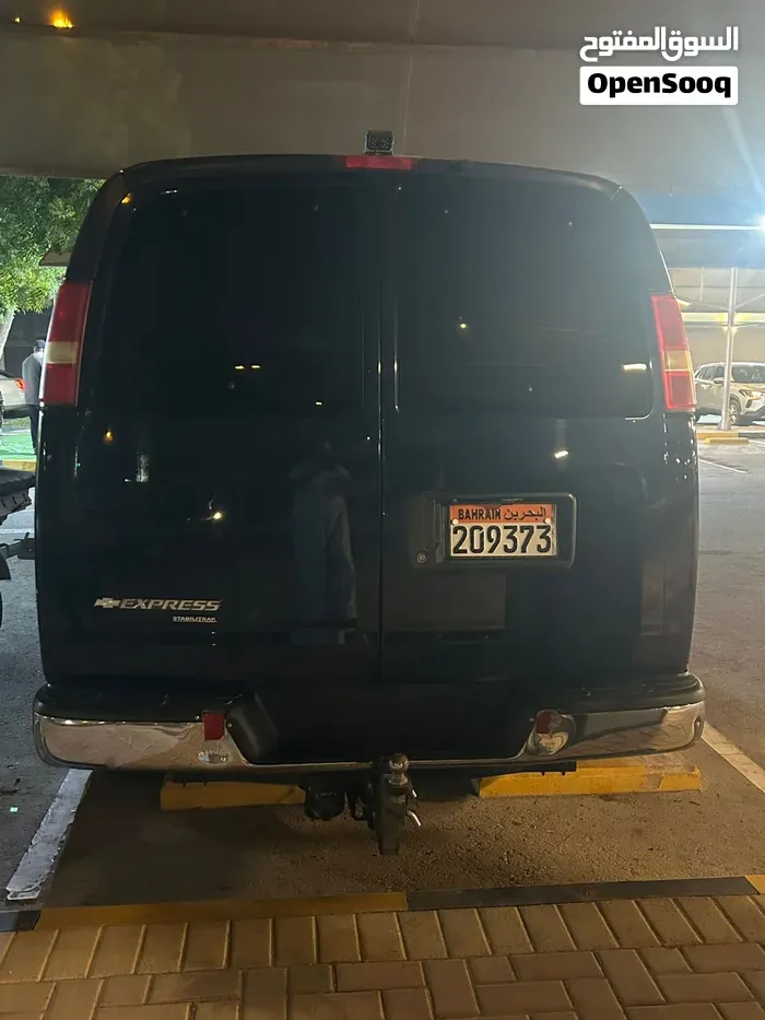 Chevrolet Express 2014 photo 2