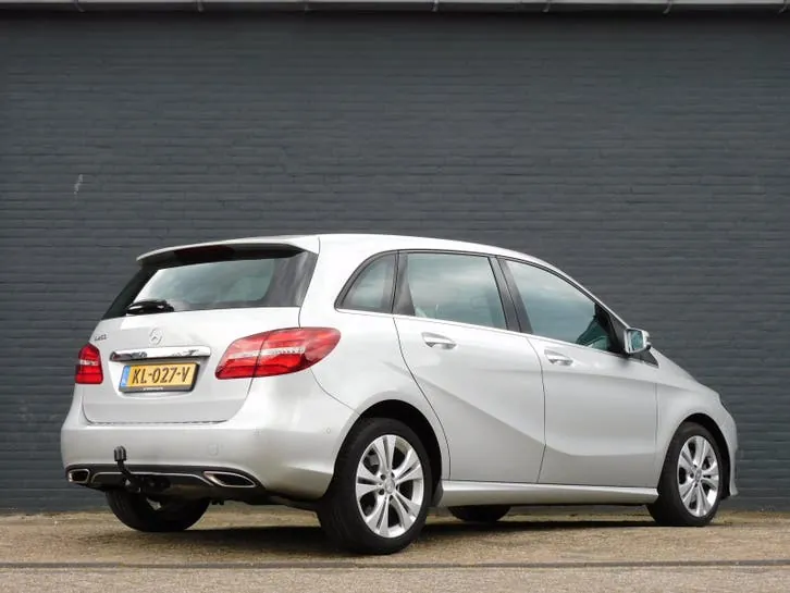 Mercedes-Benz B-Class 2016 photo 3
