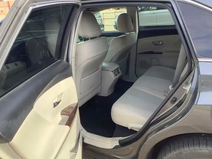 Toyota Venza 2011 photo 3