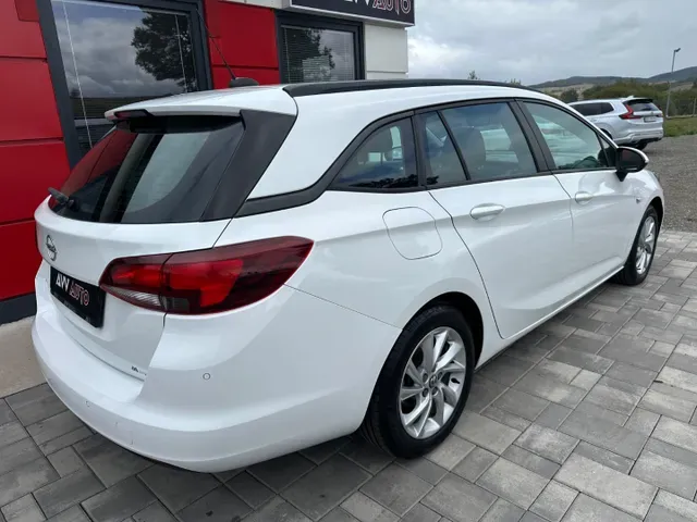 Opel Astra Sport Tourer 2020 photo 4