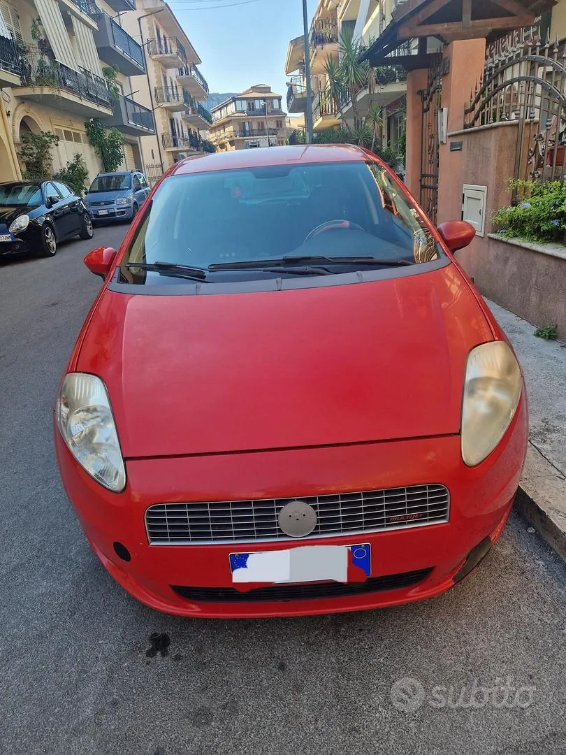 Fiat Grande Punto 2007 photo 4