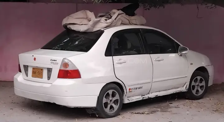 Suzuki Liana