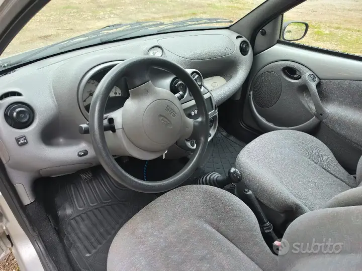 Ford Ka 2000 photo 2