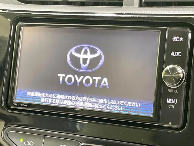 Toyota Aqua 2017 photo 3