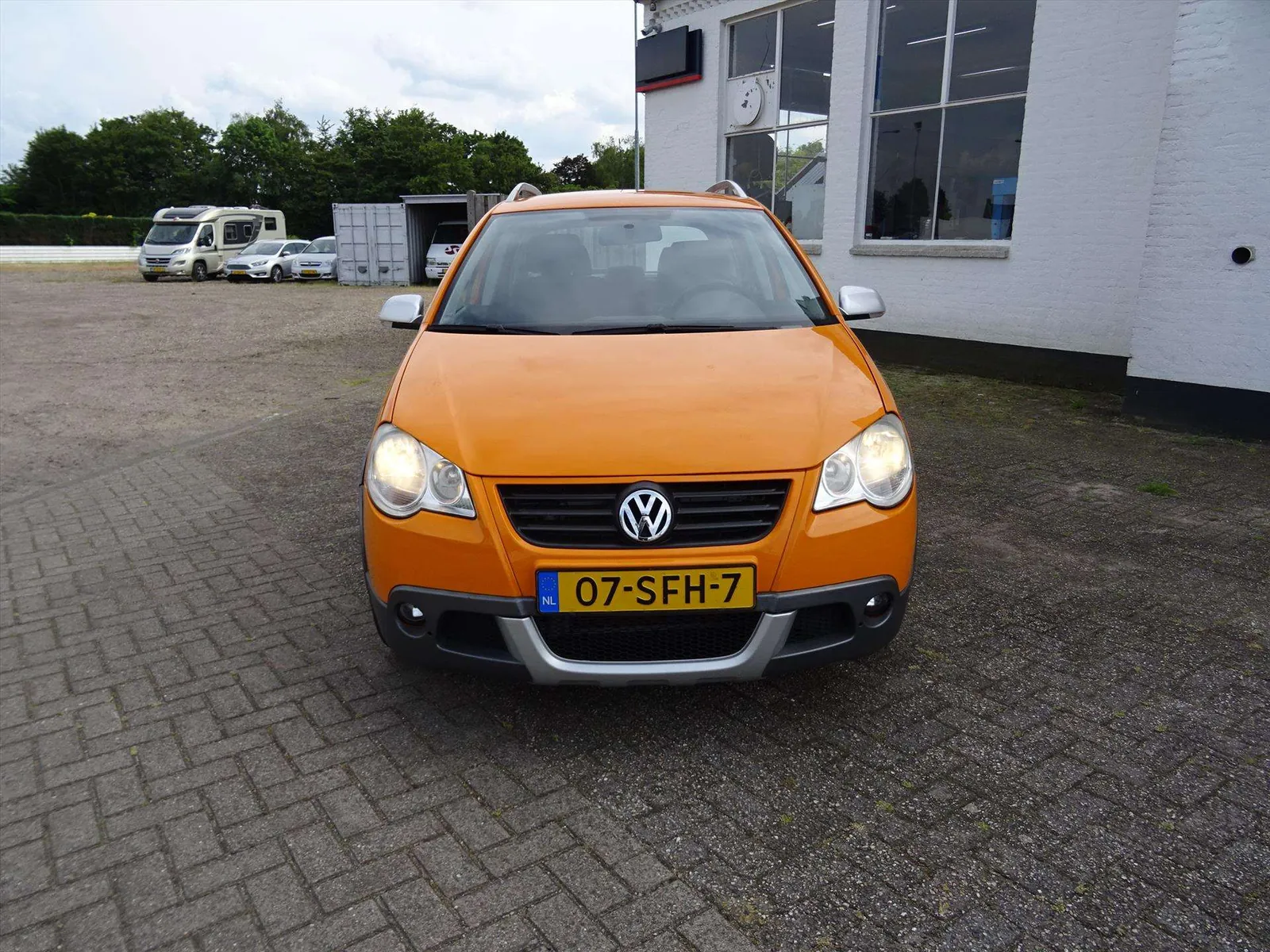 Volkswagen Polo 2006 photo 2