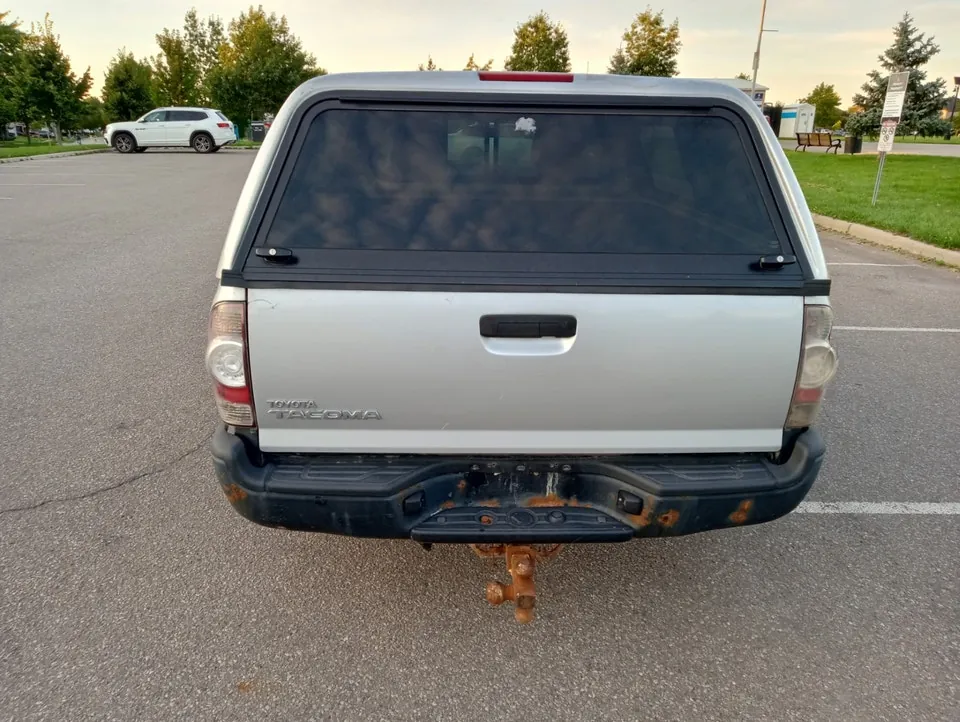 Toyota Tacoma 2010 photo 4