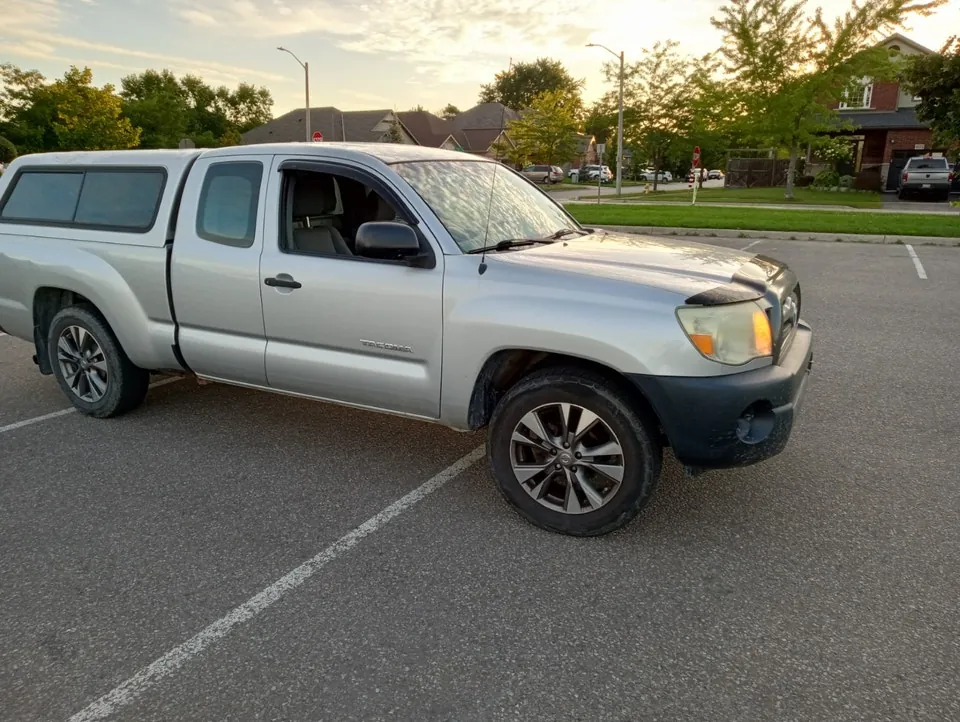 Toyota Tacoma 2010 photo 3