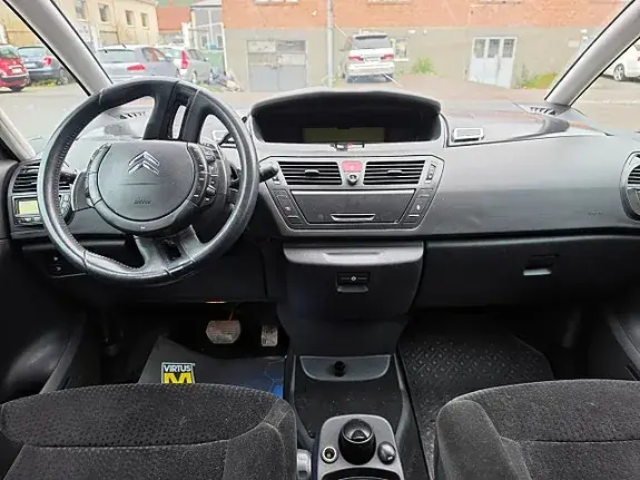 Citroen C4 Picasso 2008 photo 5