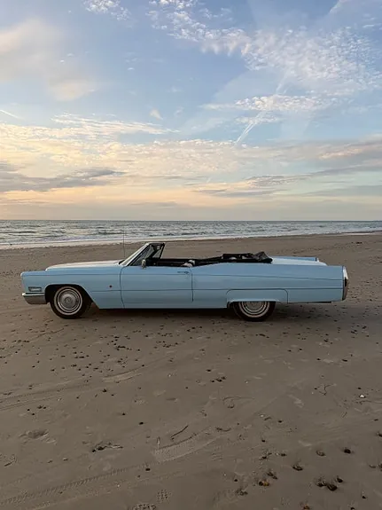Cadillac Cab Deville 1968 photo 4