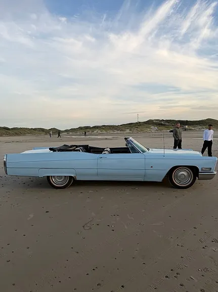 Cadillac Cab Deville 1968 photo 2