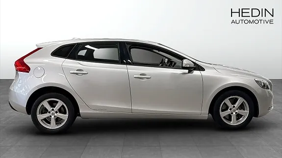 Volvo V40 2018 photo 3