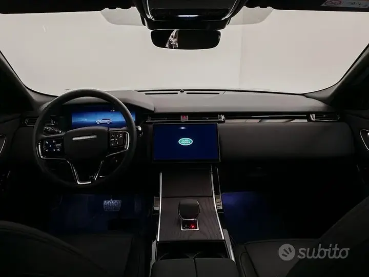 Land Rover Velar 2025 photo 4