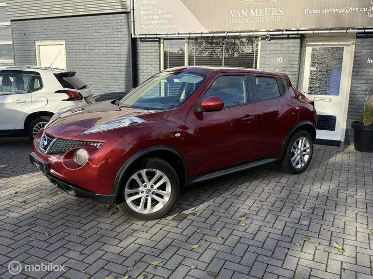 Nissan Juke 2010 photo 2
