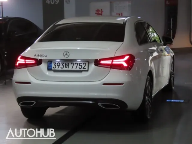 Mercedes-Benz A-Class 2021 photo 3