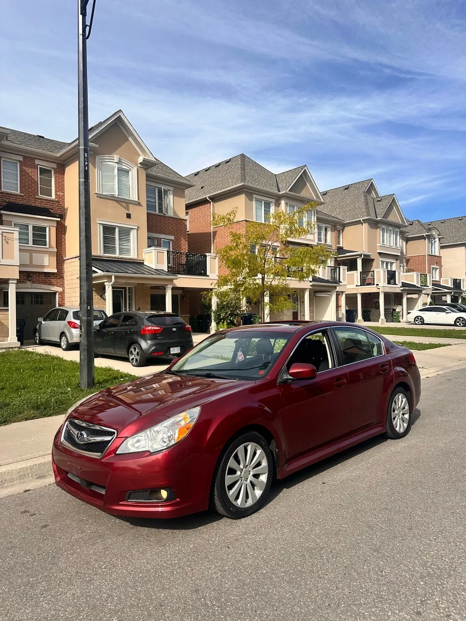 Subaru Legacy 2011 photo 2