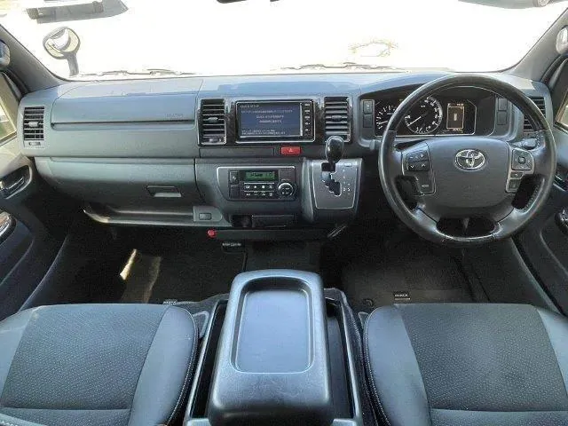 Toyota Hiace Gl Dark Prime Ii 2020 photo 3