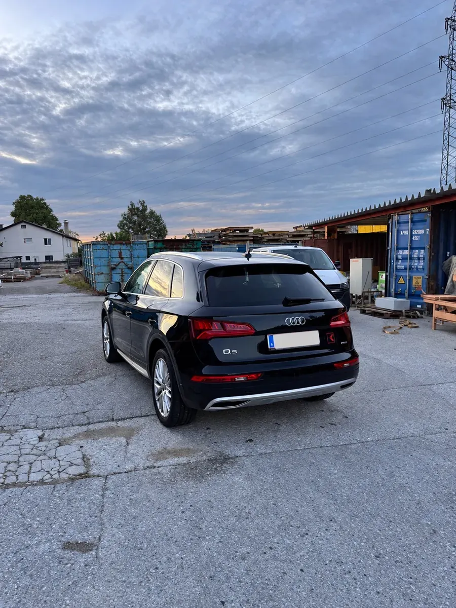 Audi Q5 2019 photo 2