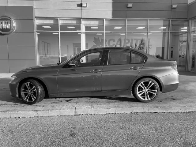 BMW 3 Series 2014 photo 2