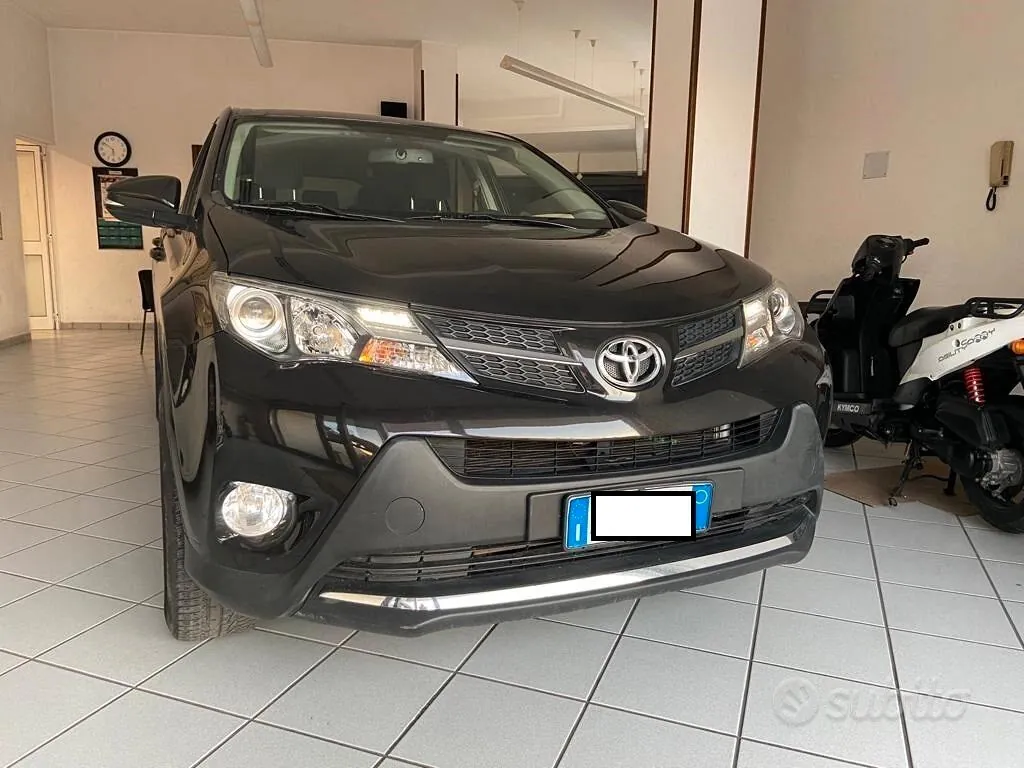 Toyota Rav4 2014 photo 2