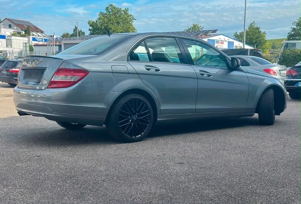 Mercedes-Benz Mercedes