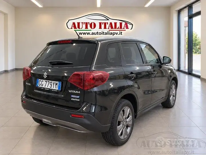 Suzuki Vitara 2022 photo 5
