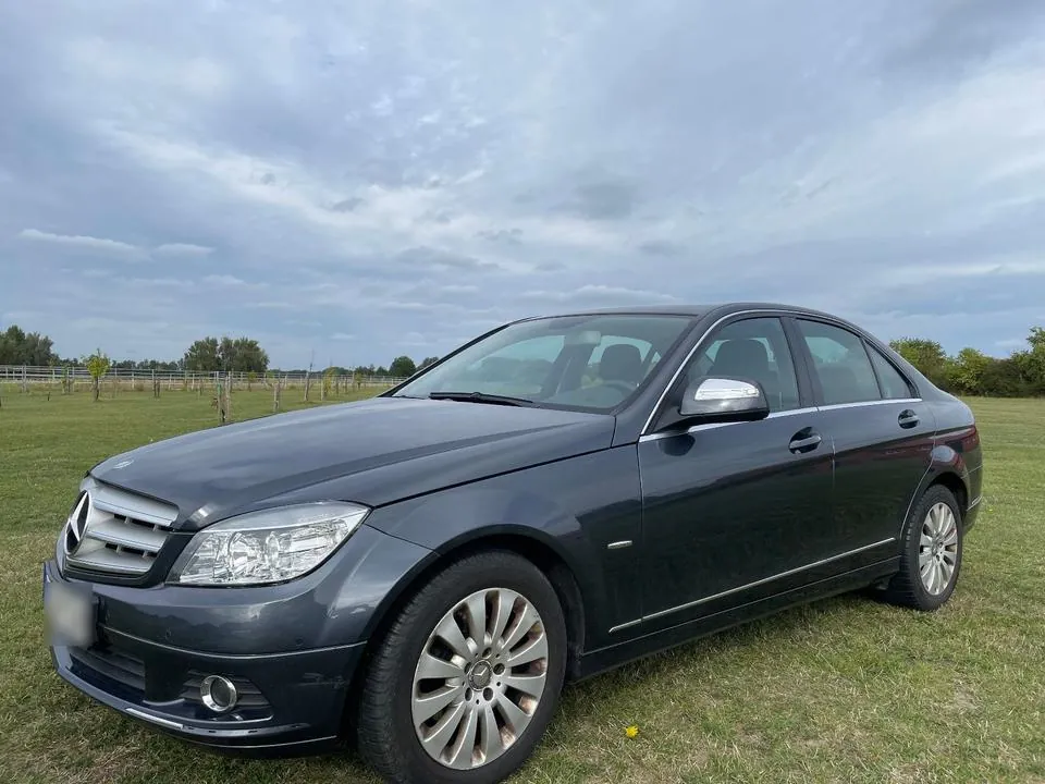 Mercedes-Benz C 180