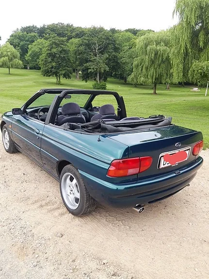 Ford Escort 1996 photo 2