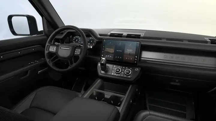 Land Rover Defender 110 photo 4