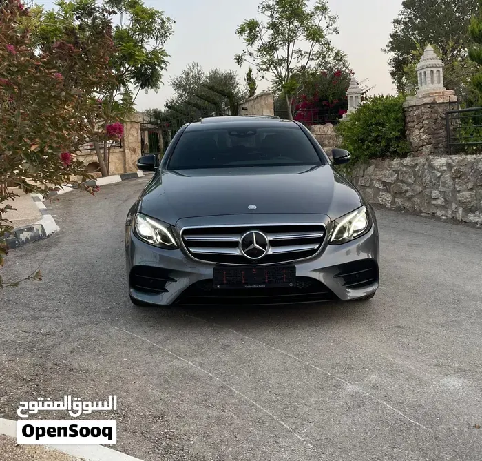 Mercedes-Benz E-Class 2017 photo 5