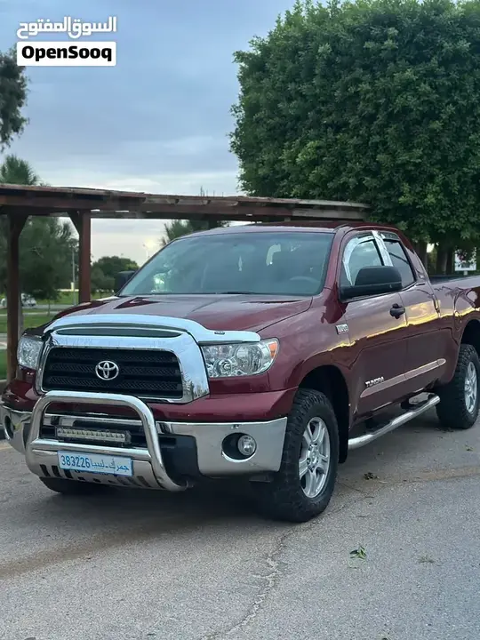 Toyota Tundra 2010 photo 3