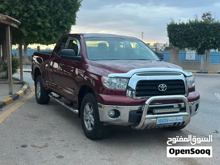 Toyota Tundra 2010 photo 4