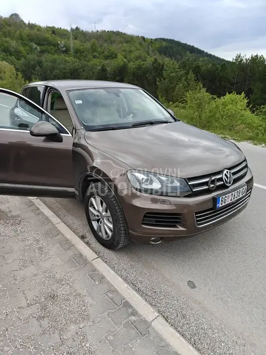 Volkswagen Touareg 2011 photo 3