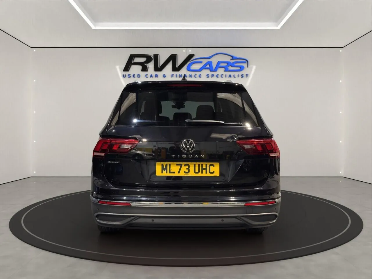 Volkswagen Tiguan Allspace 2023 photo 3