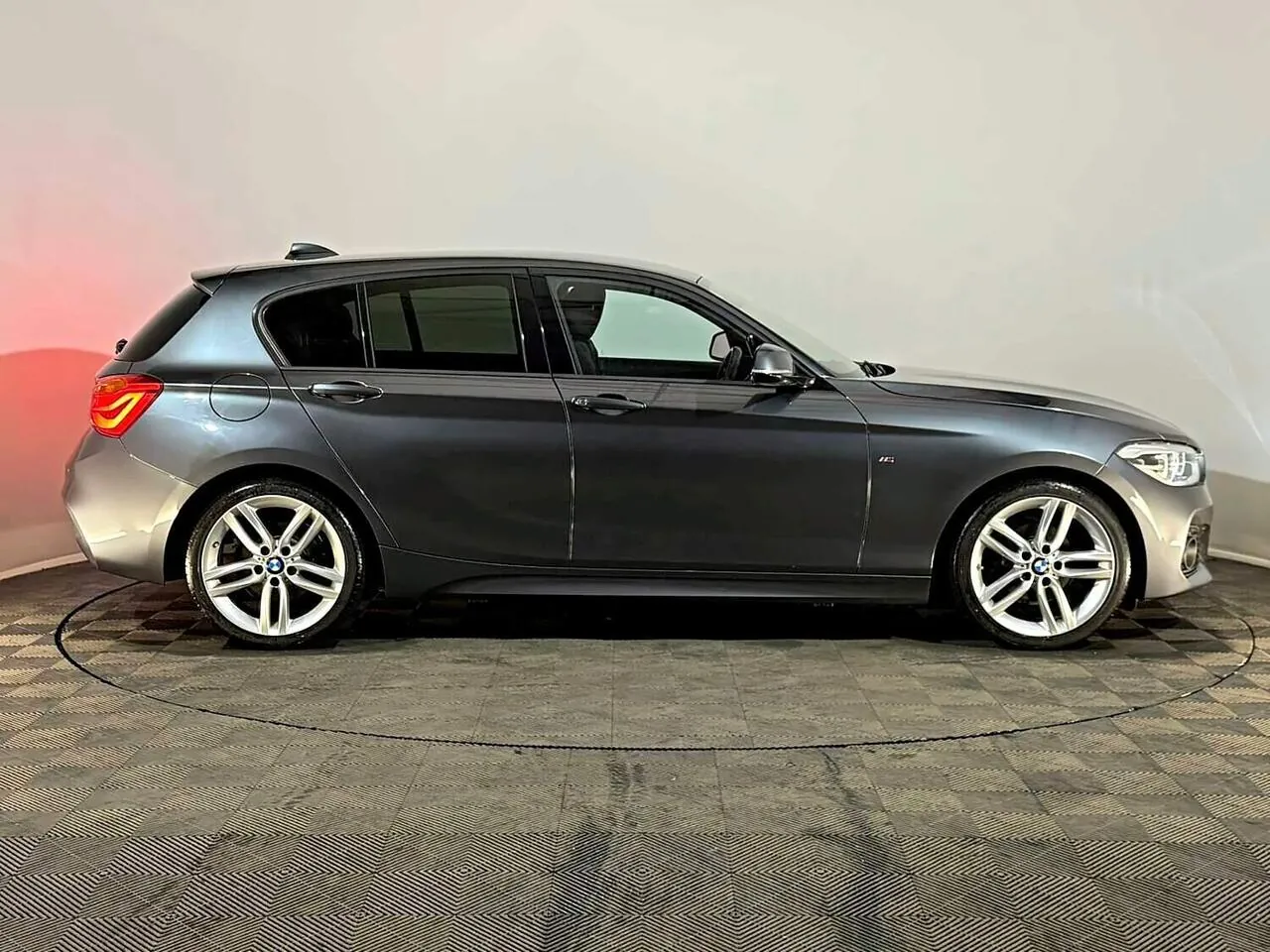 BMW 1 Series 2015 photo 5