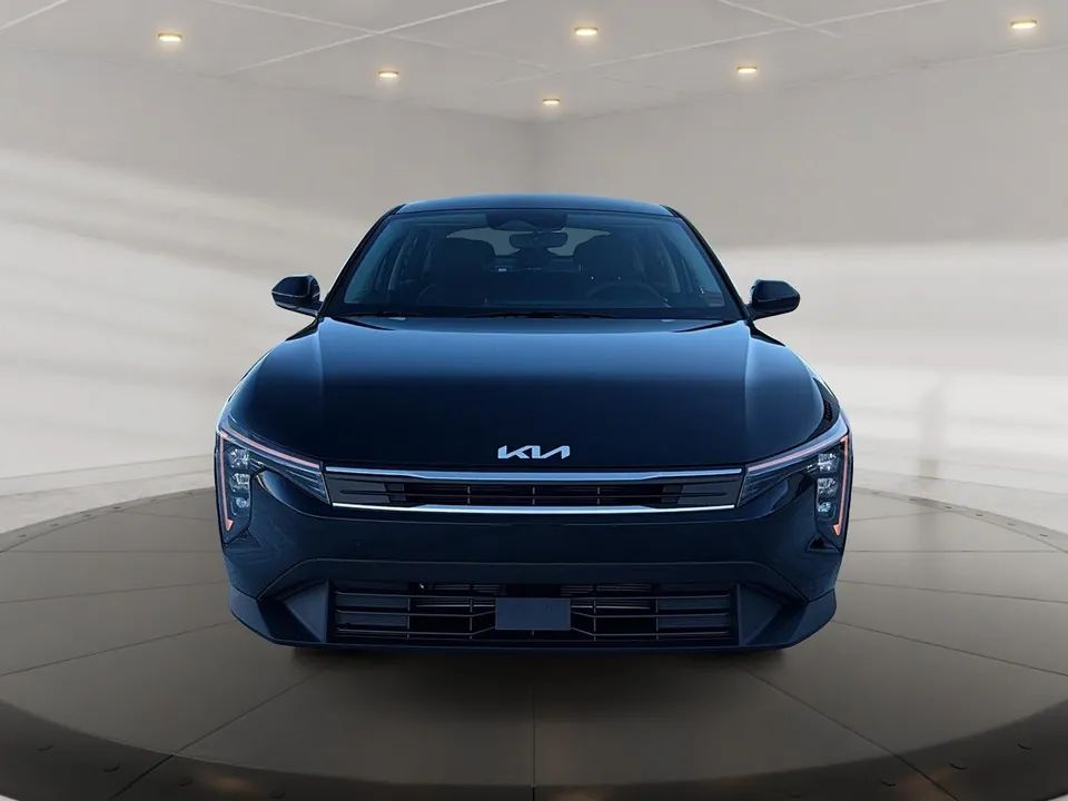 Kia K4 2026 photo 2