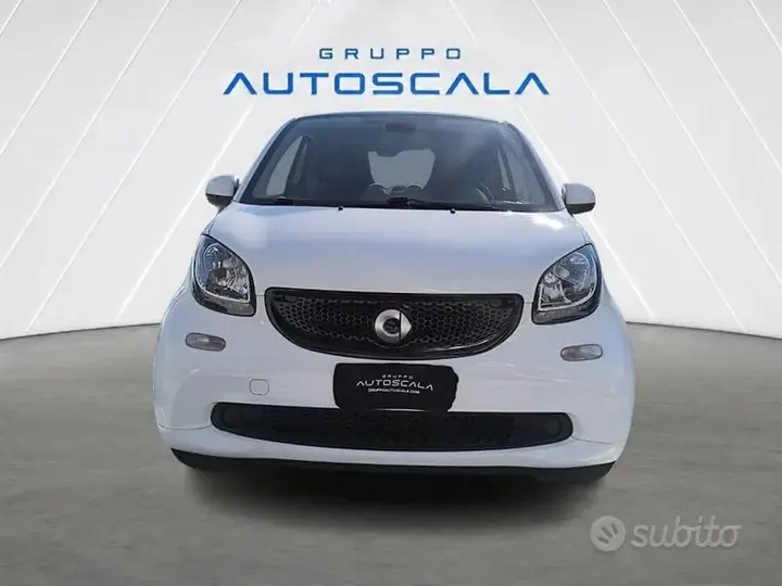 Smart Fortwo 2018 photo 2